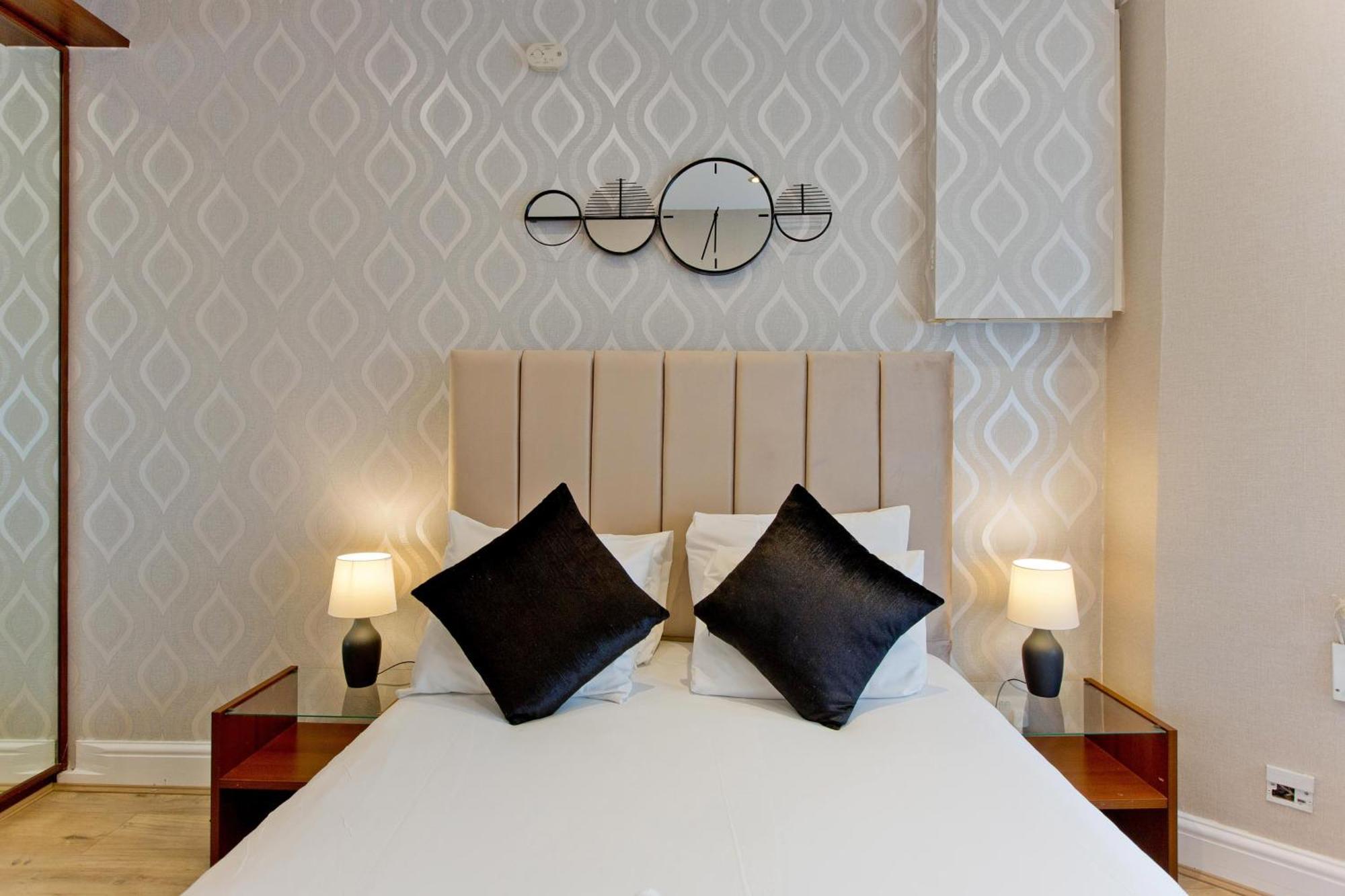Imperial Earls Court Apartments ロンドン エクステリア 写真
