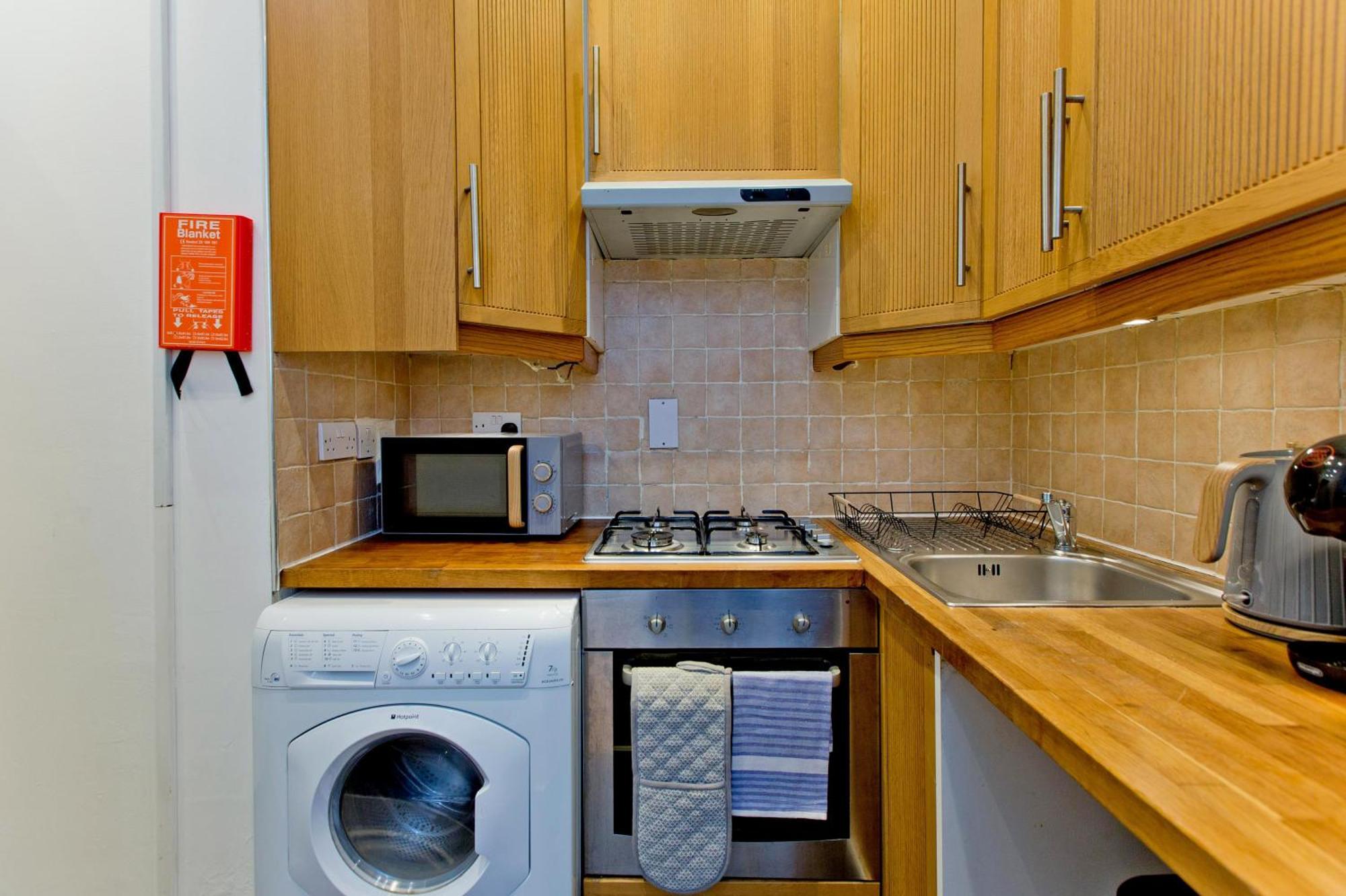 Imperial Earls Court Apartments ロンドン エクステリア 写真