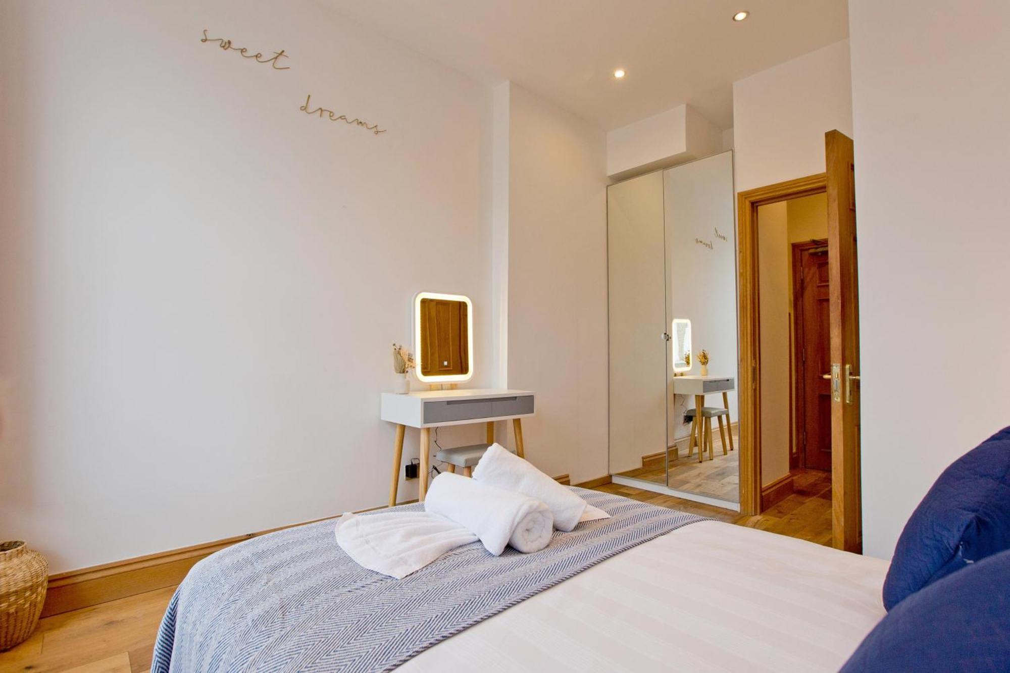 Imperial Earls Court Apartments ロンドン エクステリア 写真