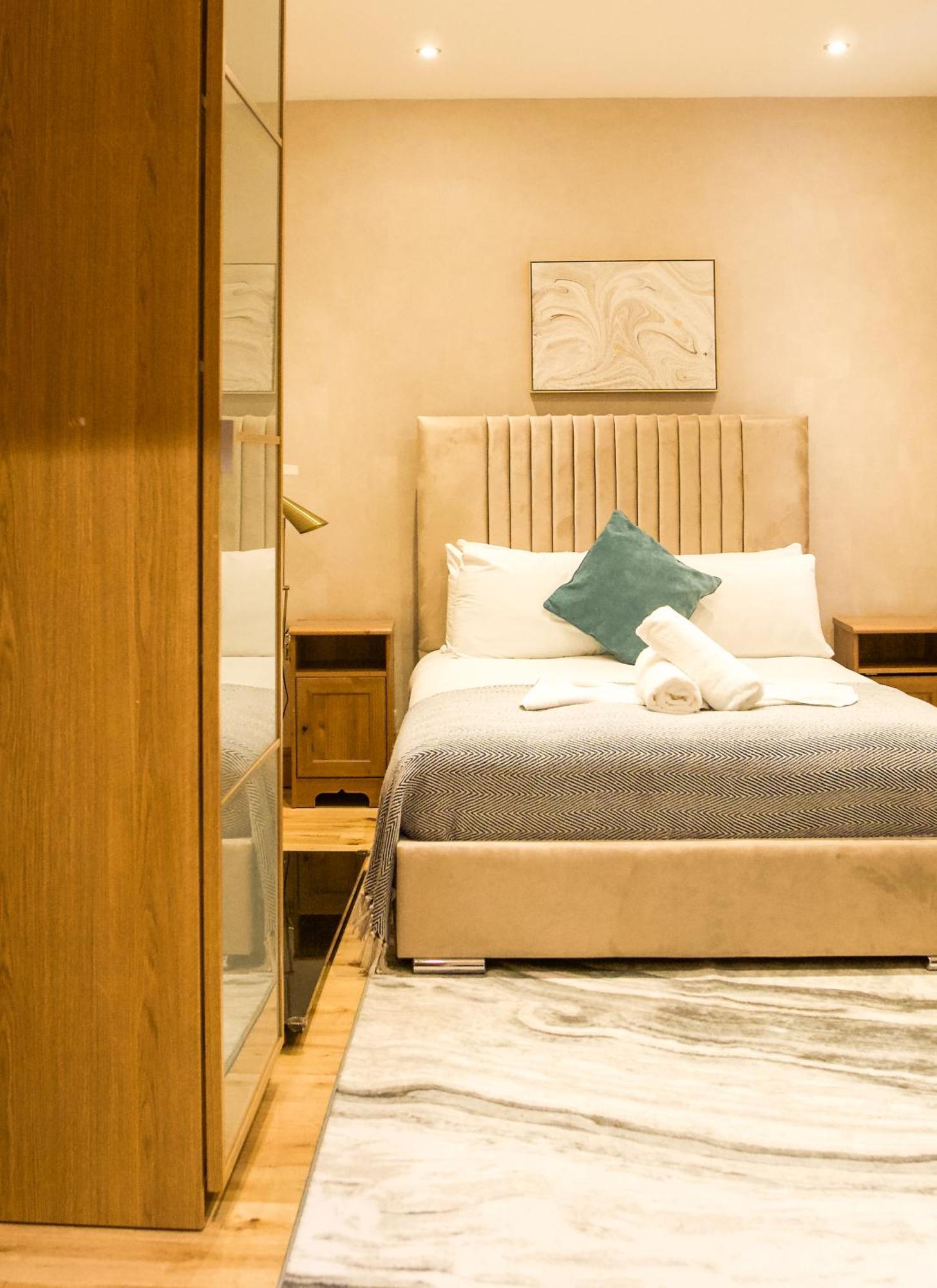 Imperial Earls Court Apartments ロンドン エクステリア 写真