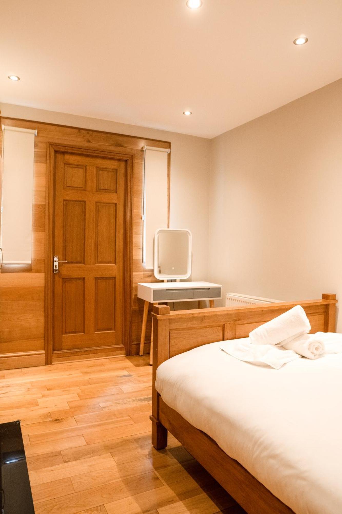 Imperial Earls Court Apartments ロンドン エクステリア 写真