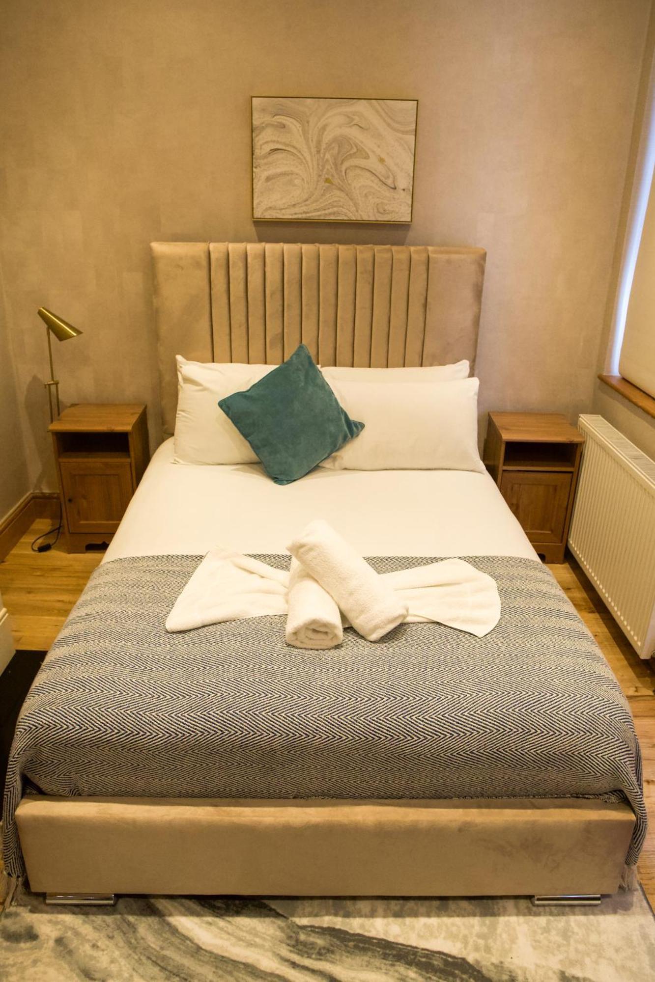 Imperial Earls Court Apartments ロンドン エクステリア 写真